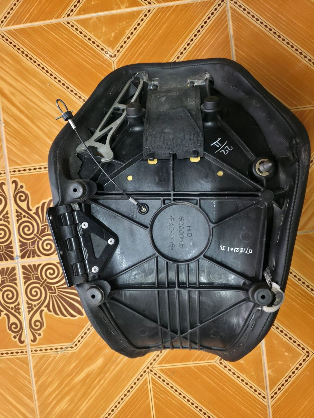 Harley-Davidson Tutti i ricambio per moto: Original Sattel zu RH 975 – Usato da Kölliken venduto da Handycraft 1