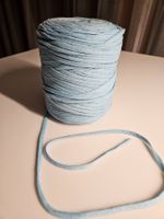 1 Knäuel Baumwollband hellblau