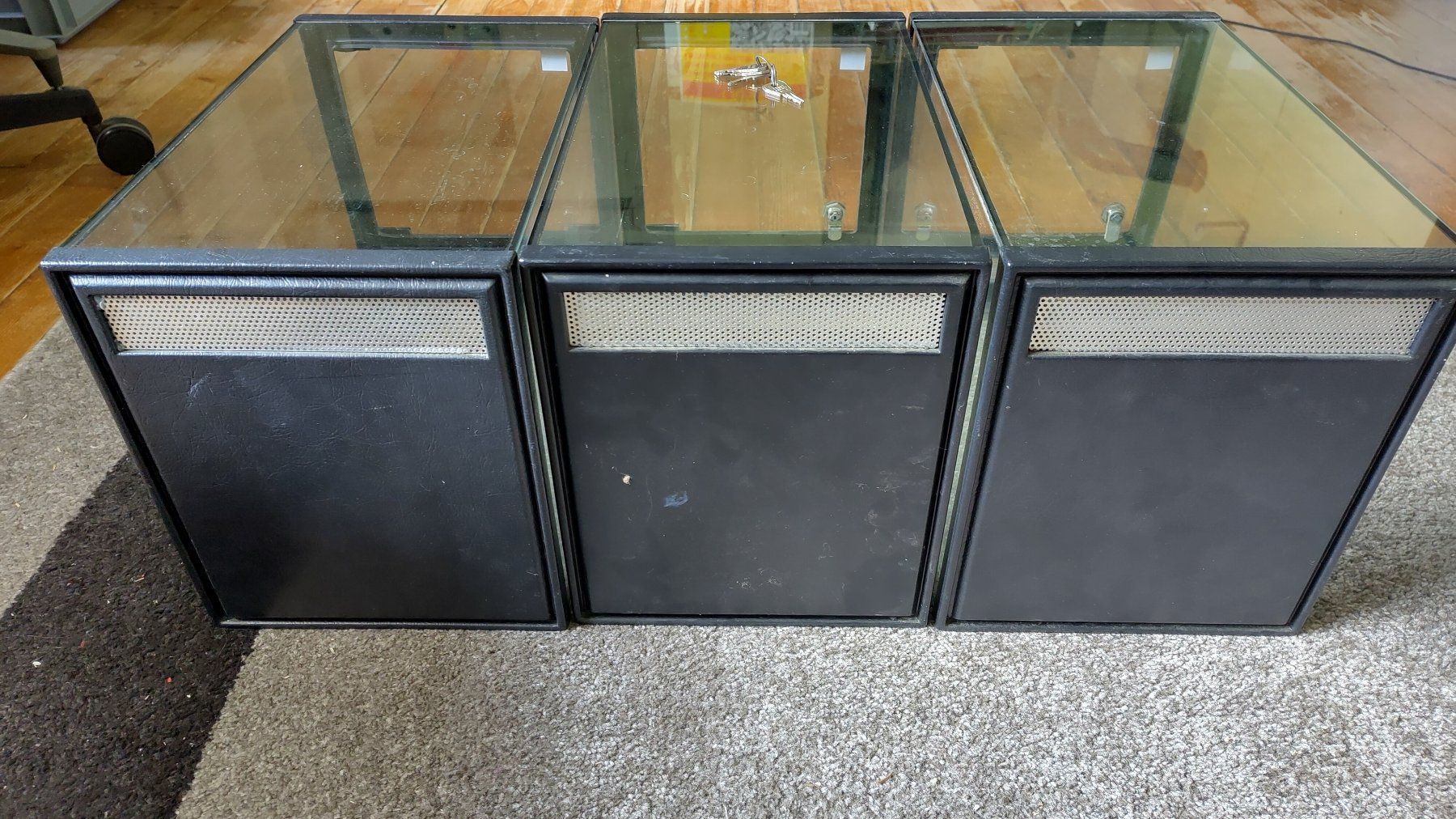 Terrarium: Terrariums 25x40x30cm – Gebraucht aus Lausanne von erw_qh8b 1