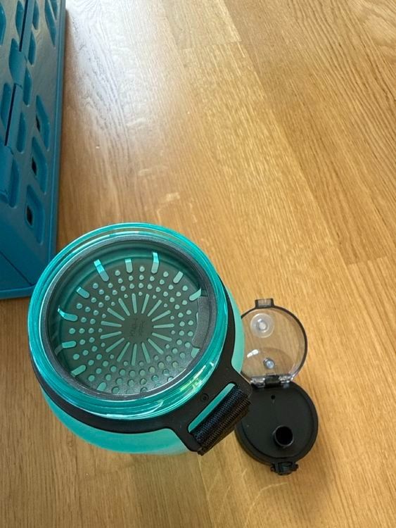 Gourdes & Thermos: Trinkflasche inkl. Sieb – Neuf (Voir description) à Zürich par Mousie 2