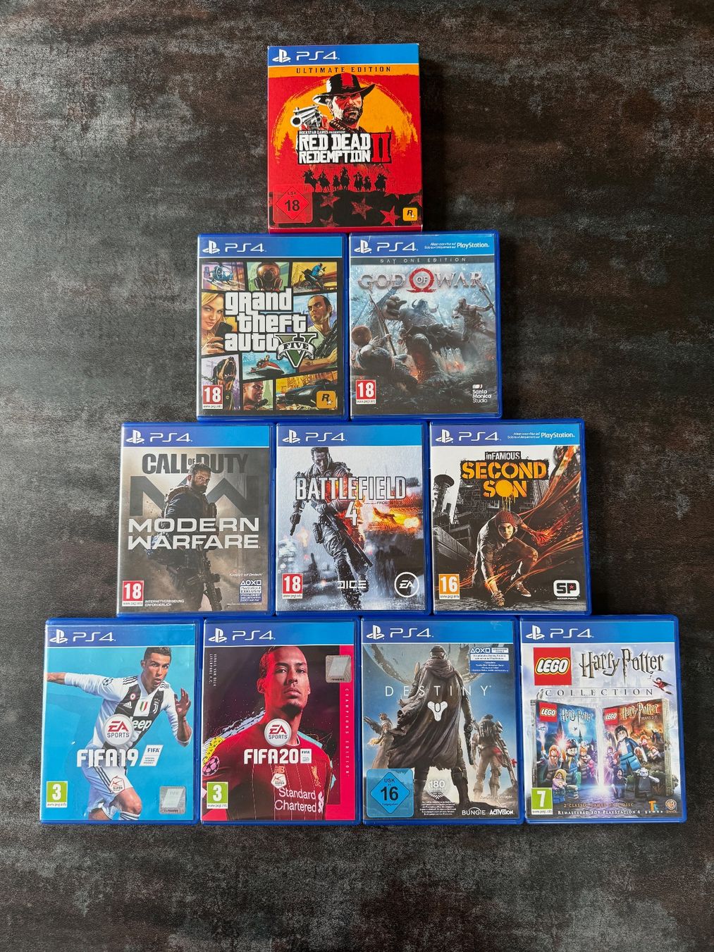 Sony Spiele: 10 Playstation 4 Games – Gebraucht aus Basel von