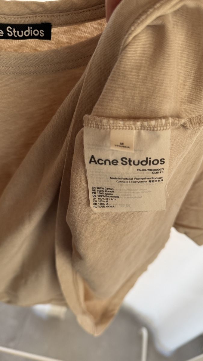 Acne Studios T-shirt: Acne Studios T-Shirt – Usato da Solothurn venduto da D.FloLu 2