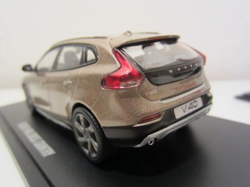 Prémonition Auteur île volvo cross country v60 2016 Formulation fenêtre Humidité