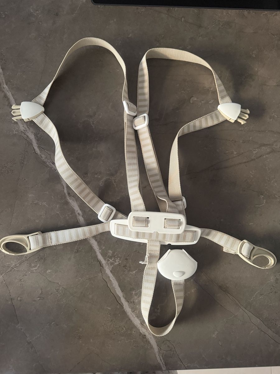 Stokke Seggioloni: Original Stokke Tripp Trapp Gurt Set  – Usato da Effretikon venduto da PetraRey 1