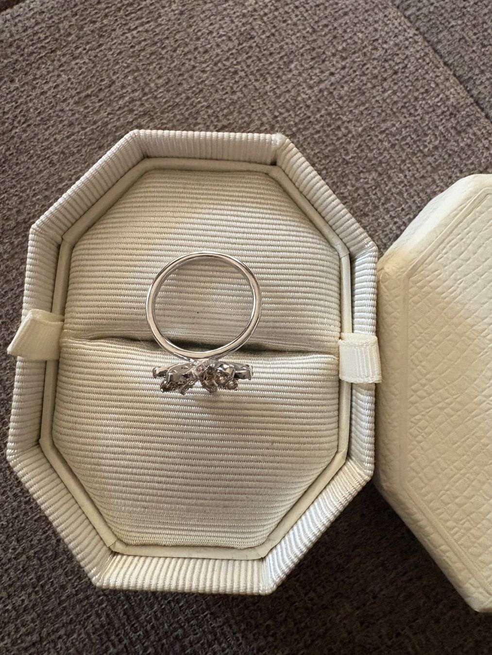 Swarovski Ringe: Bague Swarovski, taille 52 – Neu (gemäss Beschreibung) aus Plan les Ouates von didi911