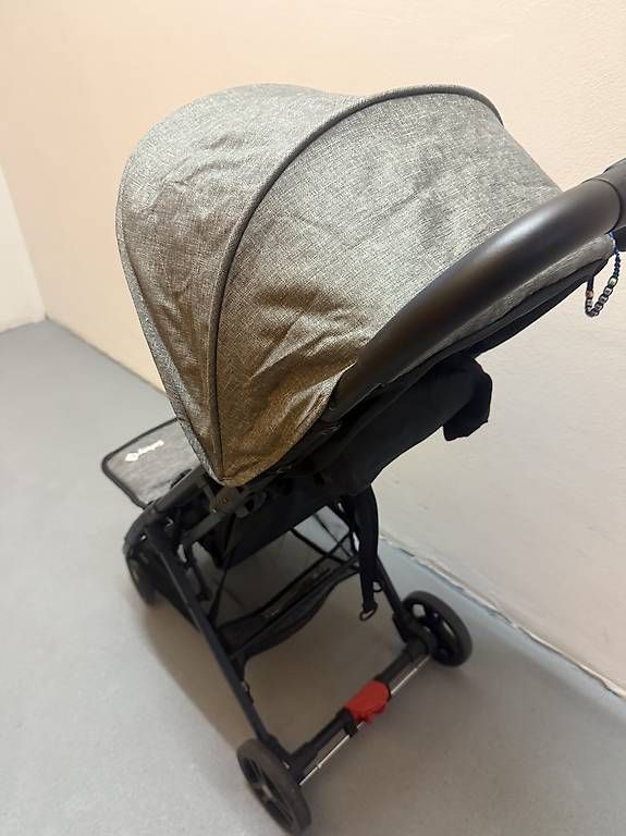 Carrozzine: Passeggino da viaggio – Usato da Locarno venduto da cve_k9h2