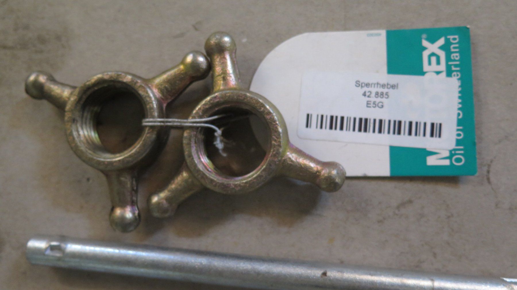 Accessori per altri veicoli: Diverses Material zu Hydraulischen Oberlenker – Usato da Eiken venduto da HSE44 1
