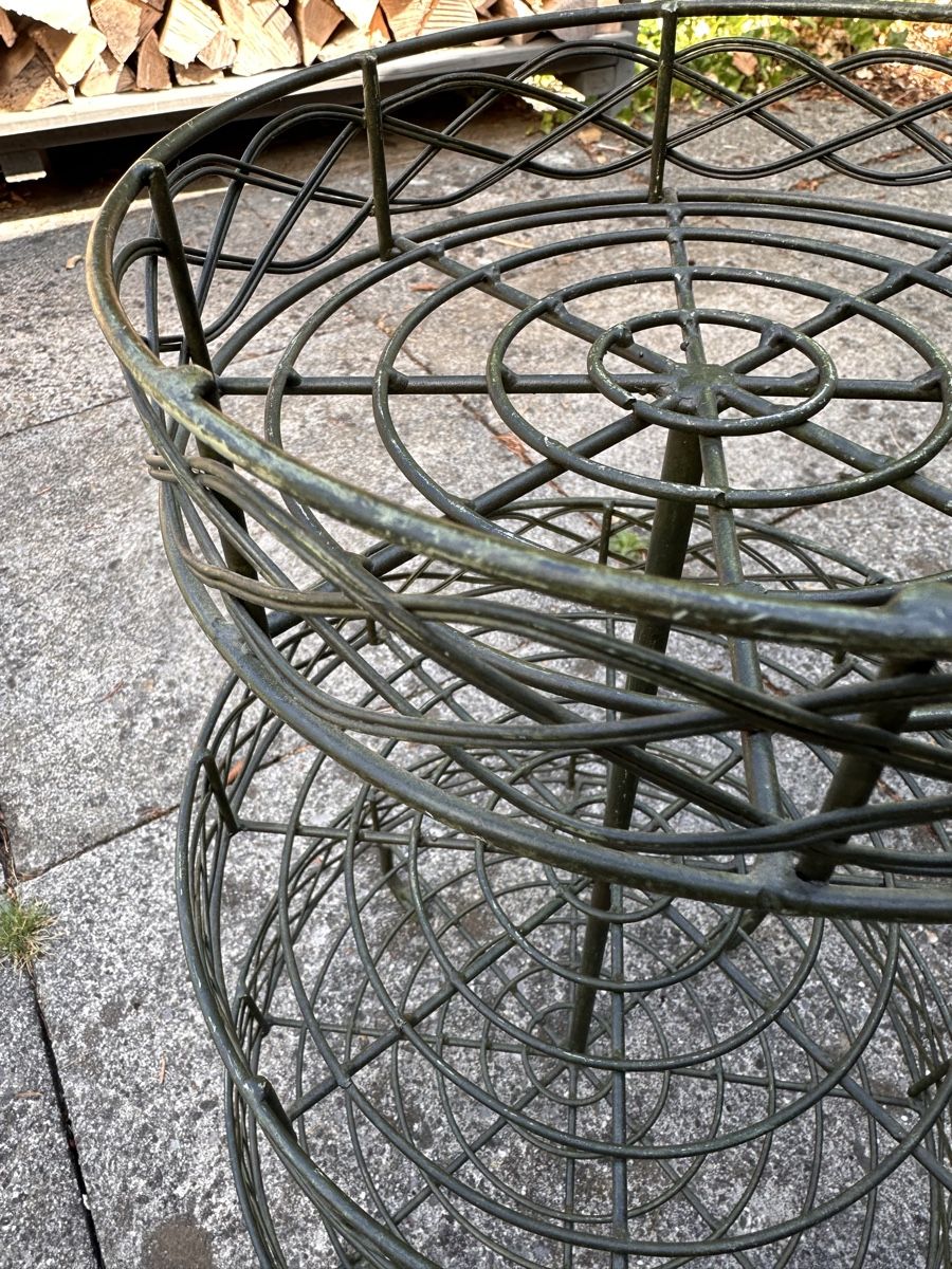 Altro in Decorazioni & Accessori: Etagere für Garten – Usato da Wetzikon ZH venduto da s.ochsner 1