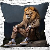 🦁 Löwe im Anzug Kissenbezug – Eleganz für dein Sofa ✨