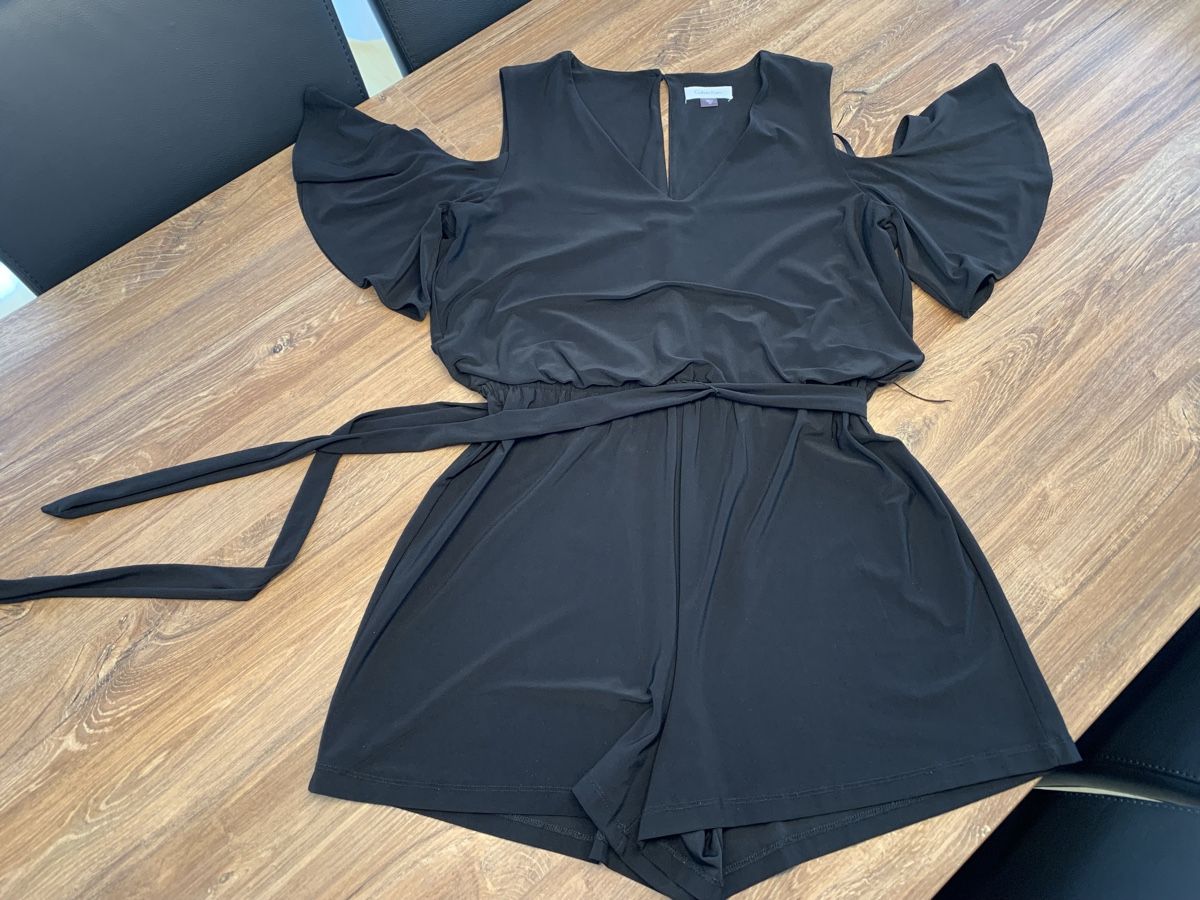 Calvin Klein Tute: Calvin Klein-Jumpsuit, Grösse 12 – Usato da Kloten venduto da Ale-1994