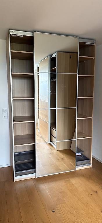 Schränke: Schrank ganz neu  – Gebraucht aus Heerbrugg von bah_9mr6 2