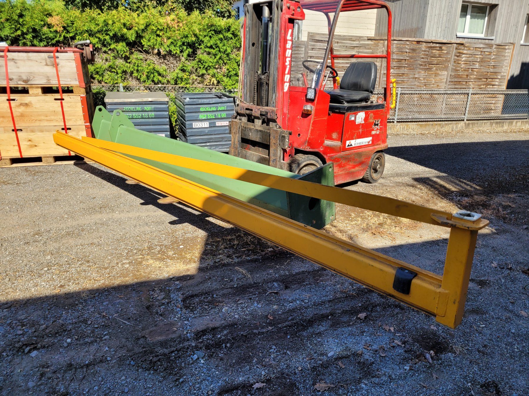 Grues: Säulenschwenkkran – D'occasion à Reinach AG par CaddyFactory 2