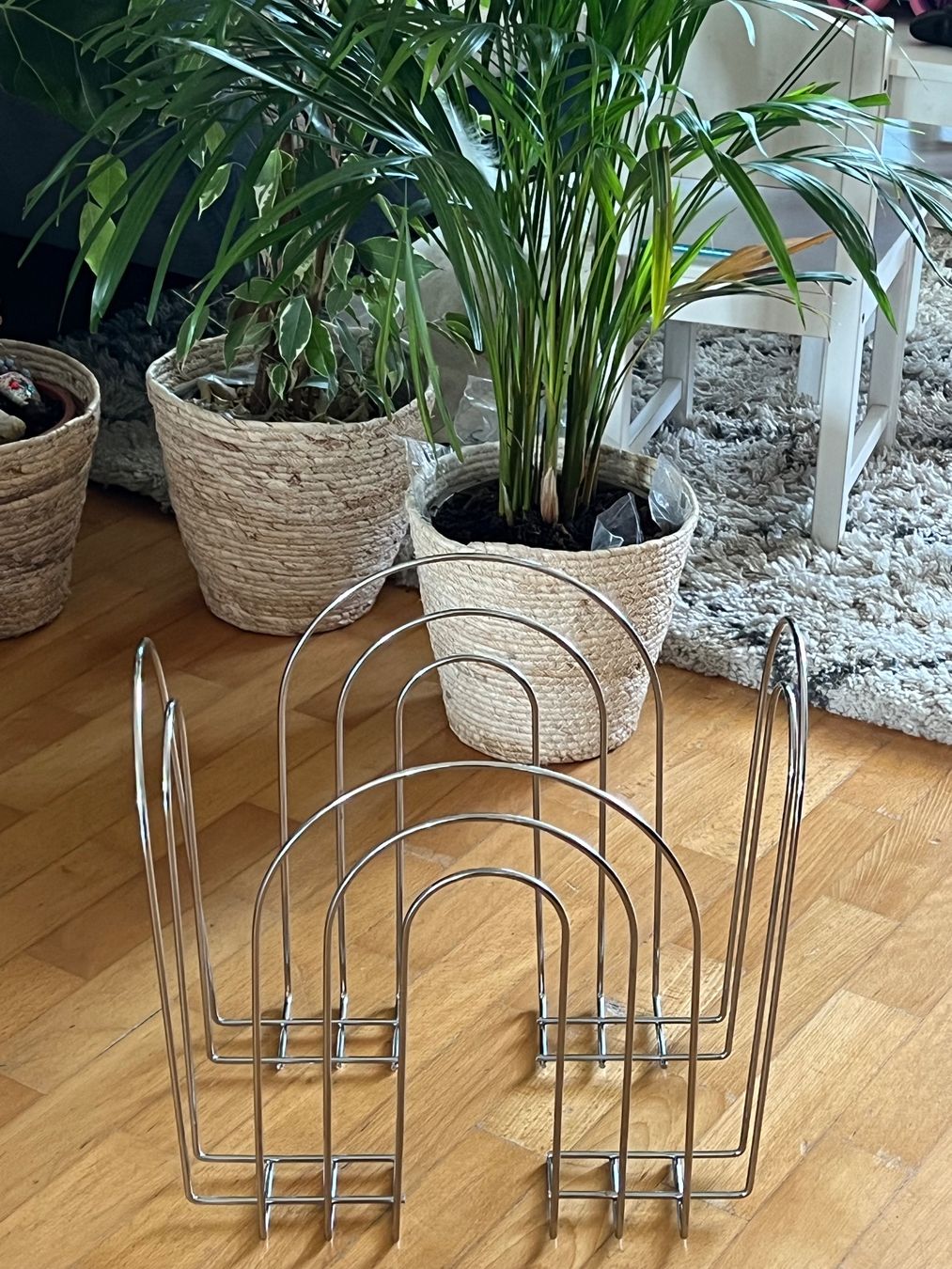 Altri accessori: Chrome Magazine Rack Holder - Stylish & Modern, Great Con... – Usato da Horgen venduto da CarmenRL