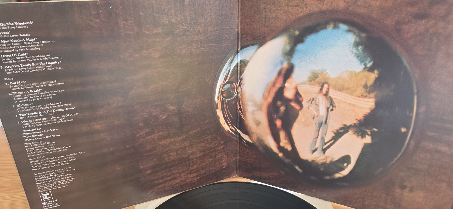 Dischi in vinile: Neil Young - Harvest  Vg Vg – Usato da Yvonand venduto da RF-VINYL 6
