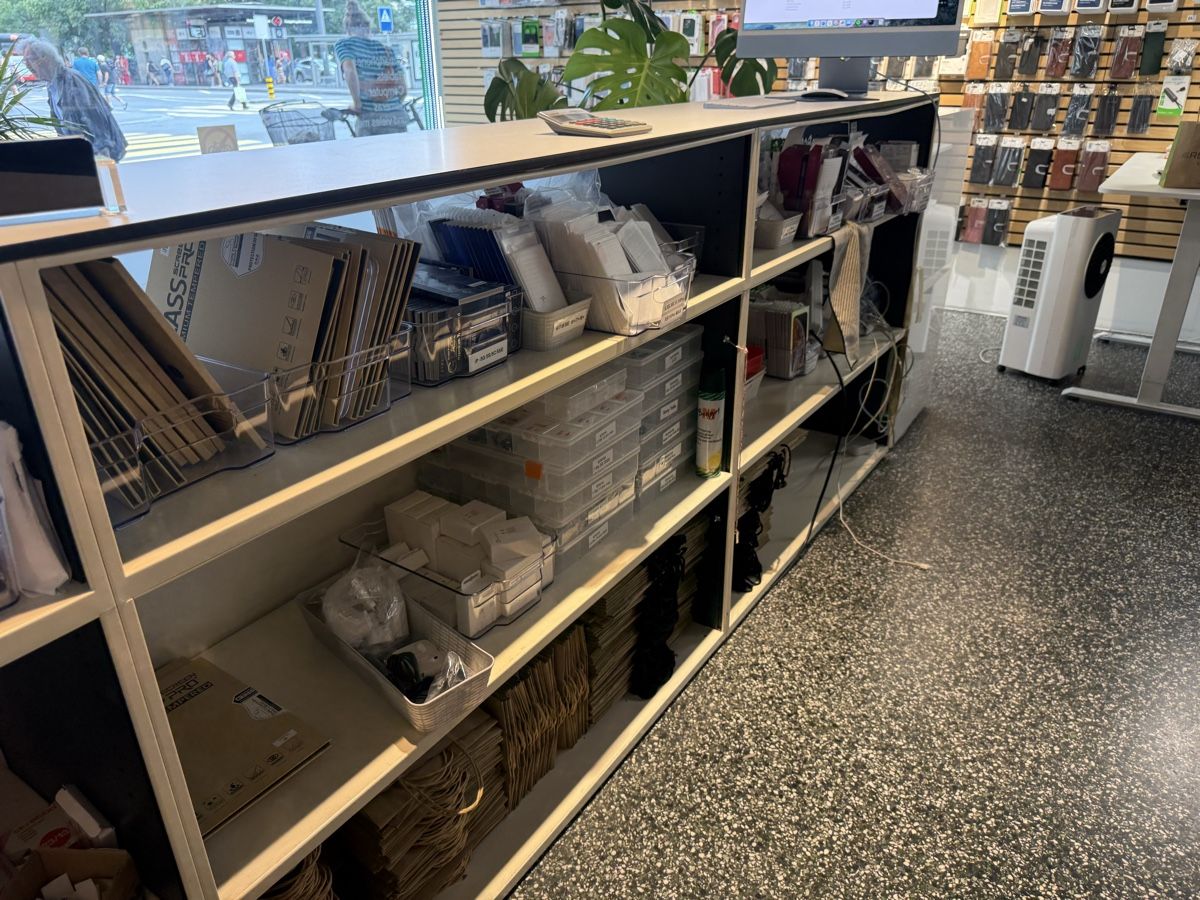 Equipement de magasin & Foires: Verkaufstheke  – D'occasion à Bern par Belli03 6