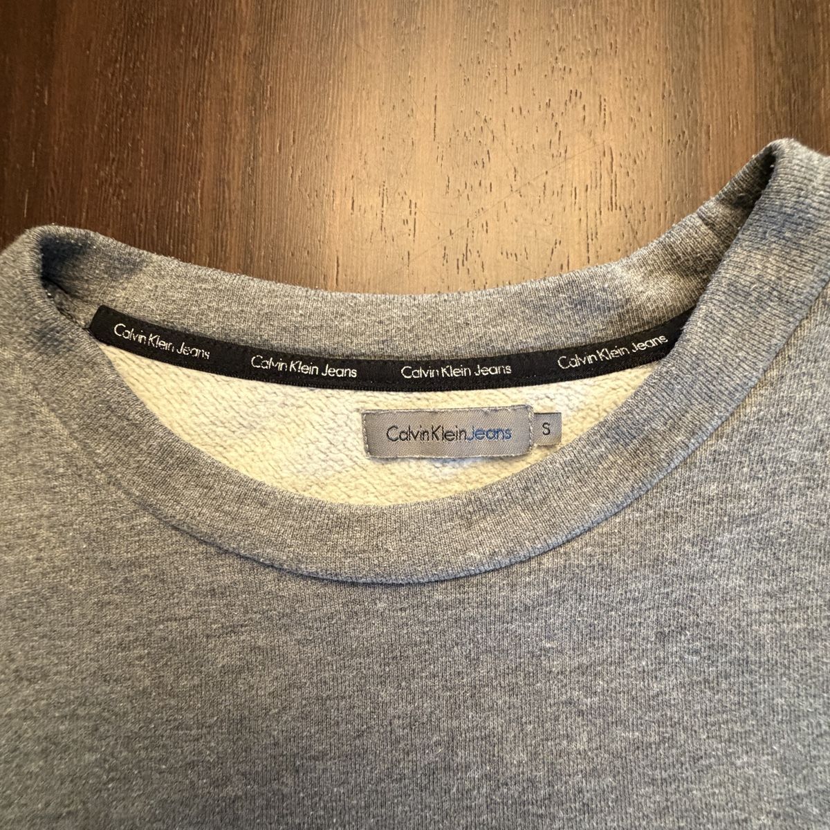 Calvin Klein Maglioni & Felpe: Calvin Klein Jeans Sweatshirt S – Usato da Uetikon am see venduto da seller.2020 2