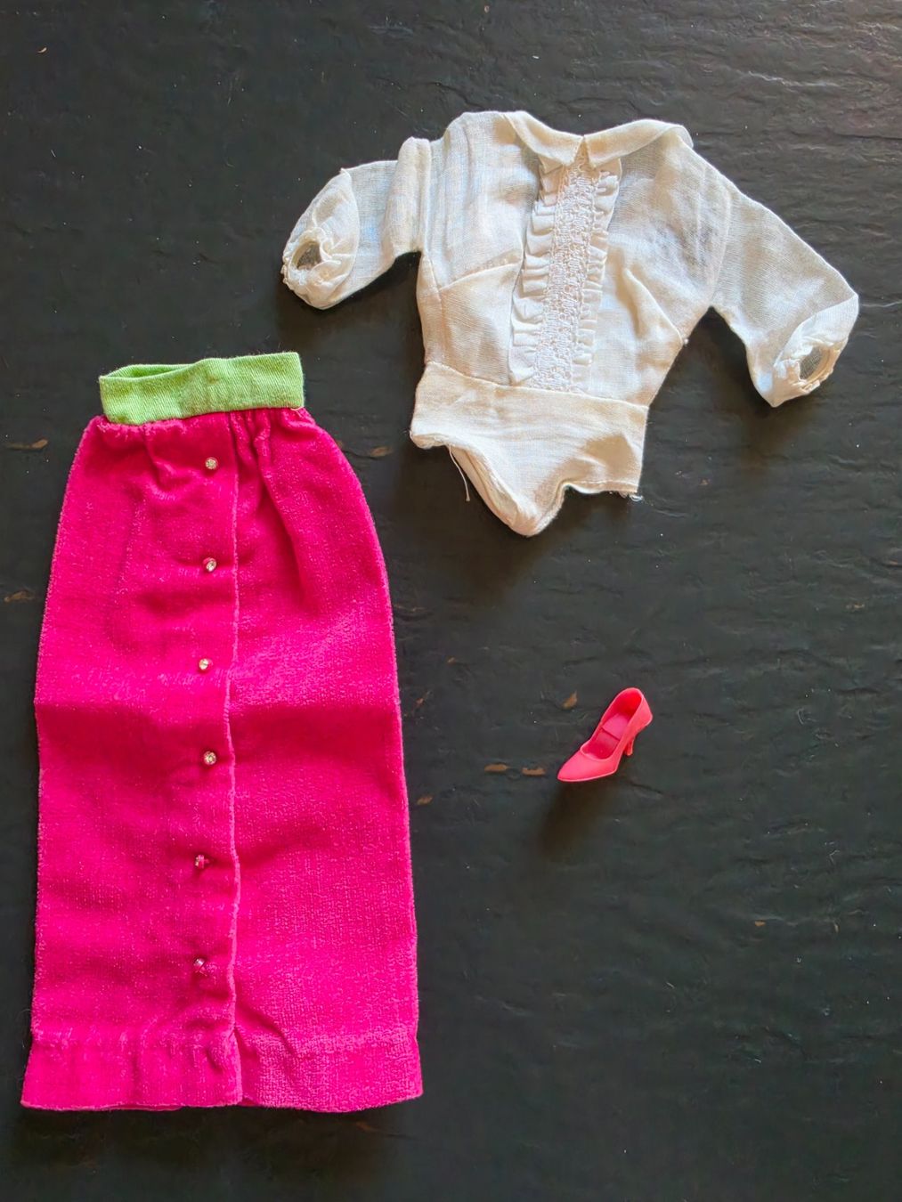 Bambole: Tenue Disc Date de Barbie de 1965 – Usato da Bulle venduto da bubulle243