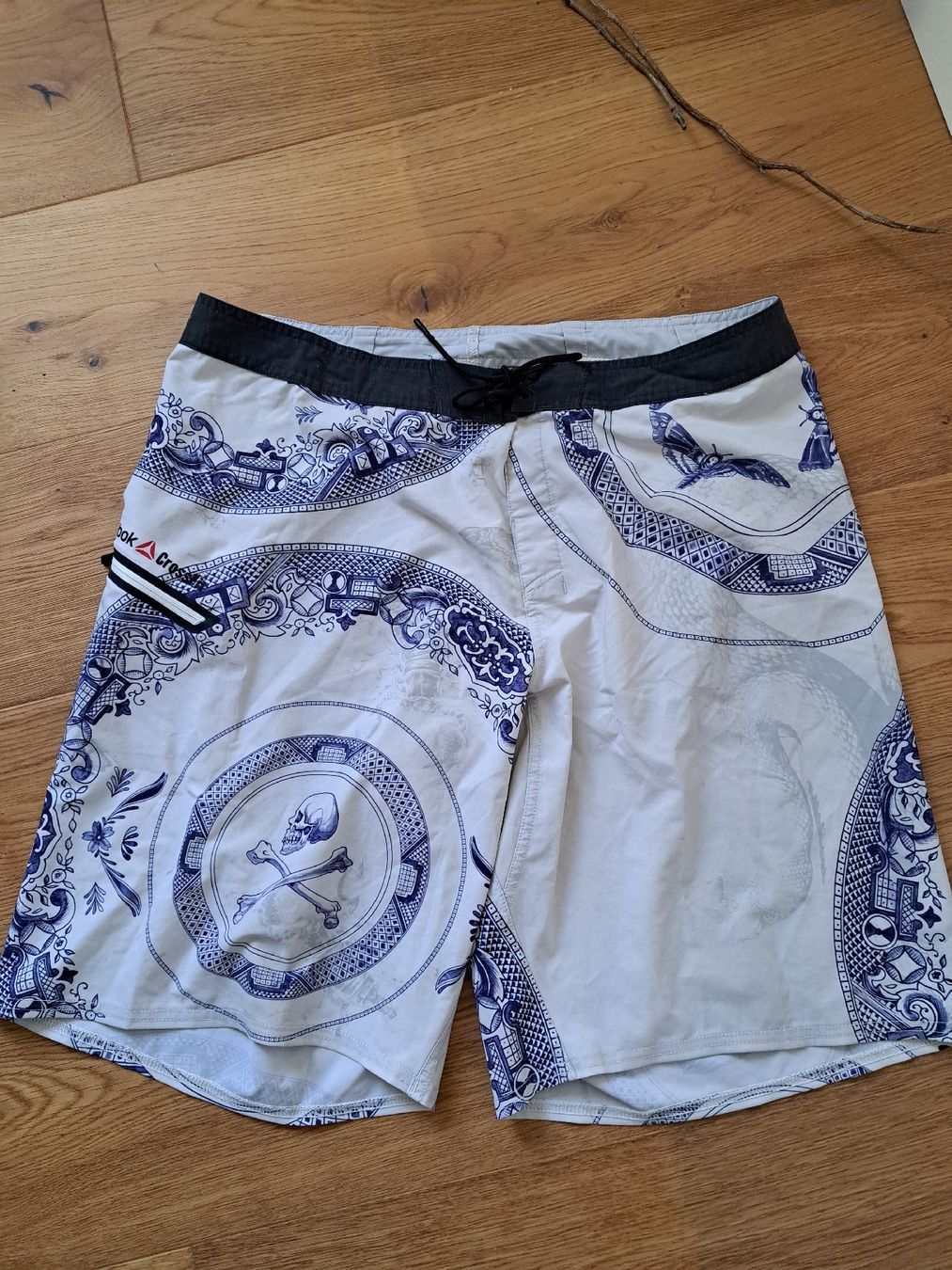 Reebok Pantaloni: Reebok CrossFit Board Shorts, Grösse 36" – Usato da Affoltern am Albis venduto da Smarties54 1