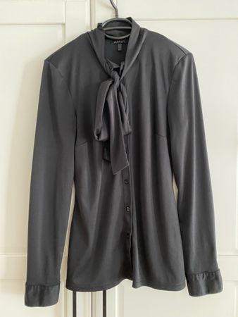 Damen Bluse Apart schwarz mit Schleife Top Zustand Gr. 36