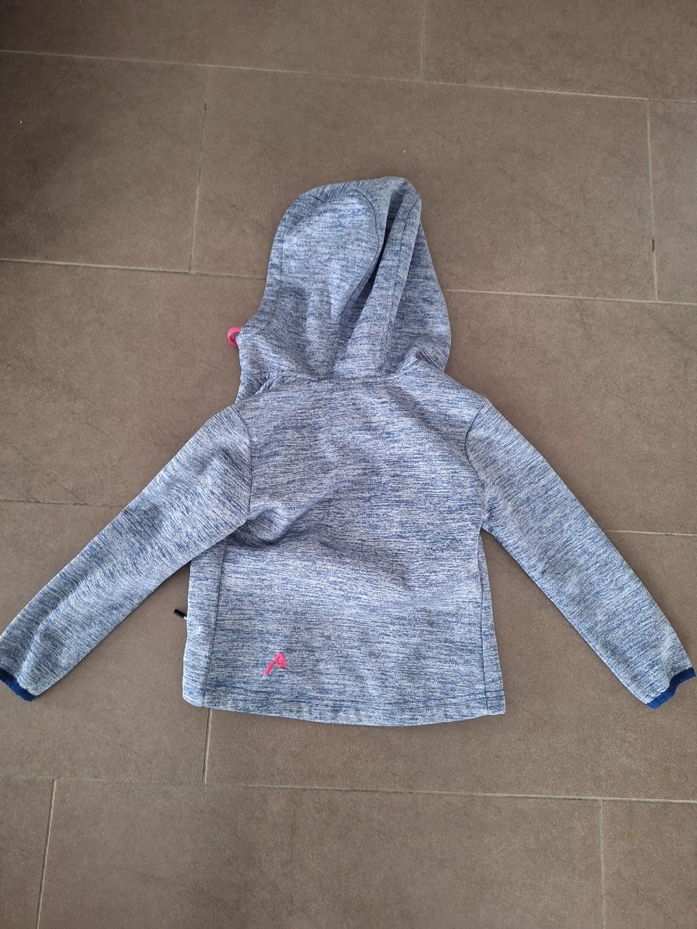 Giacche & Cappotti: Warme Mädchen Jacke Grösse 110/116 – Usato da Brugg AG venduto da ahauserd 2