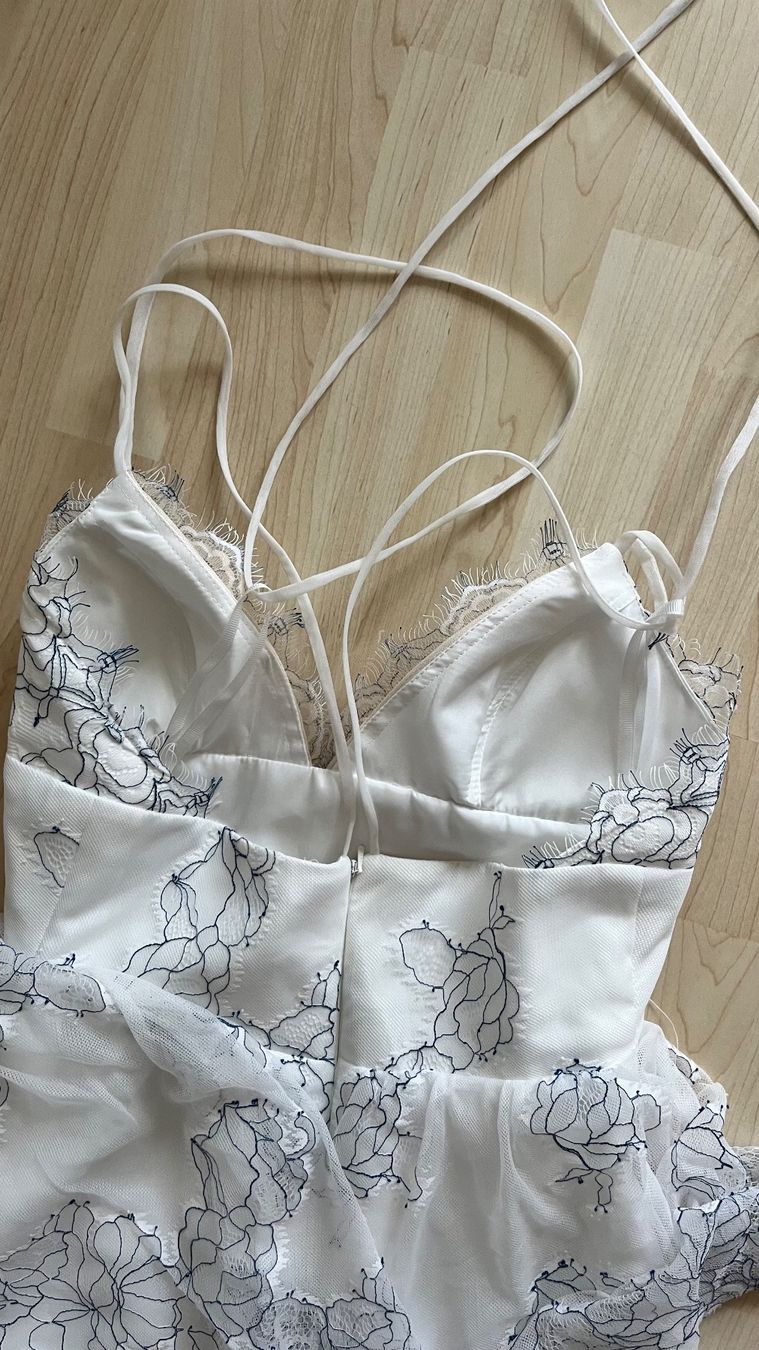 Vestiti: Festliches Maxikleid, Gr. 36, weiss mit Spitze – Usato da Buchs ZH venduto da ste_sb5q 1