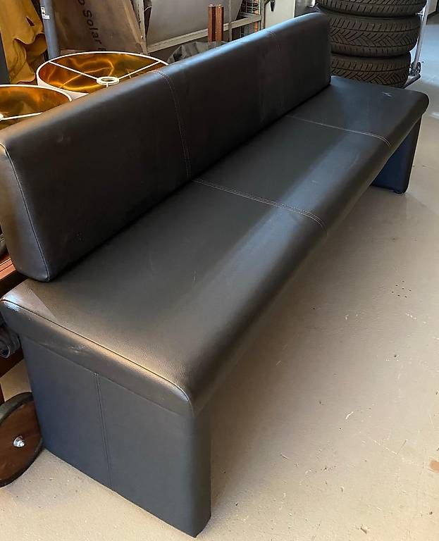 Bancs: Sitzbank schwarz  – D'occasion à Bern par anjagraf