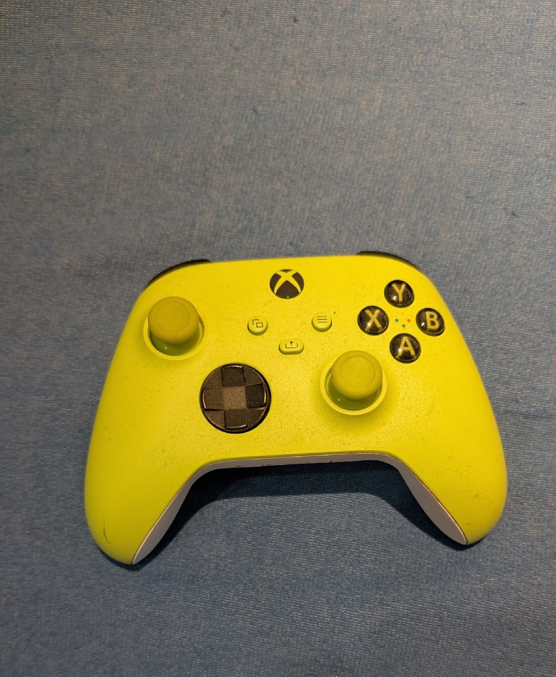 Microsoft Manettes: Xbox Controller  – D'occasion à Riehen par ssa_g27f