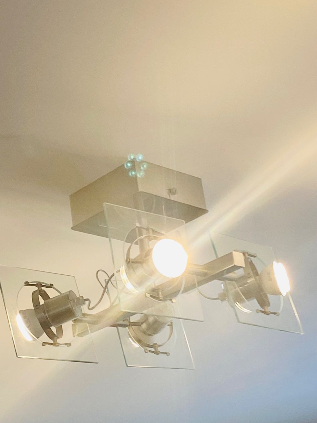Lampadari & plafoniere: Deckenleuchte silber Edelstahl, modern 4x Leuchte – Usato da Schmerikon venduto da fra_y6pb 1
