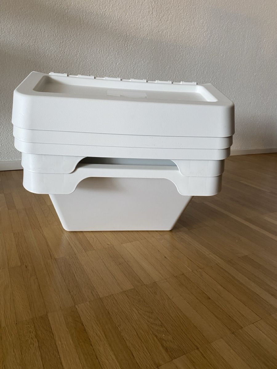 Ikea Contenitori & Simili: 3 Sortierbehälter mit Deckel weiss 37L – Usato da Emmenbrücke venduto da publikum 1