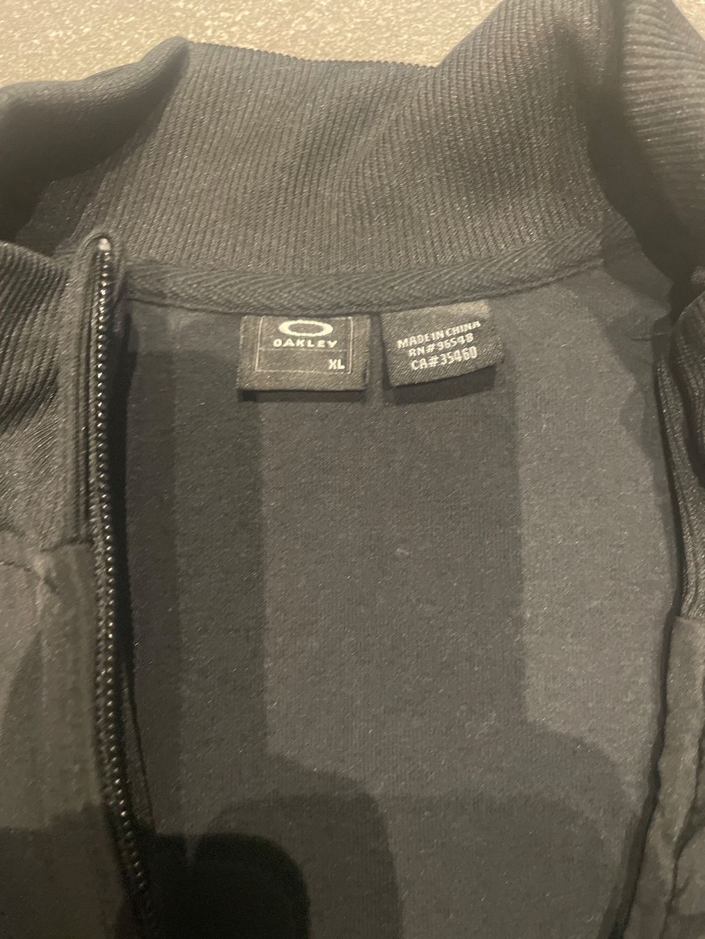 Oakley Jacken: Oakley Jacke XL – Gebraucht aus Vilters von markus_85 2