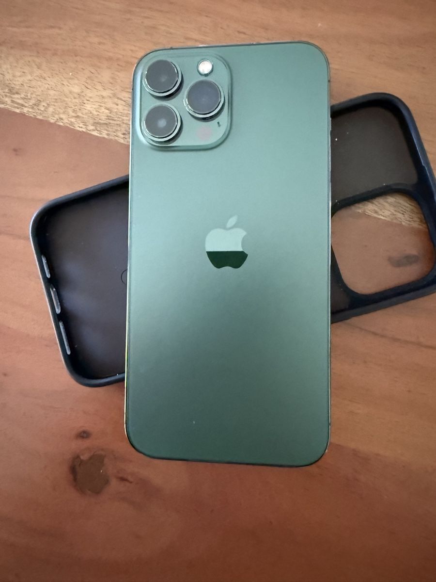 Apple Telefoni cellulari / Smartphones: iPhone 13 Pro Max 256 GB ab 1 CHF – Usato da Pratteln venduto da Helveticar 4