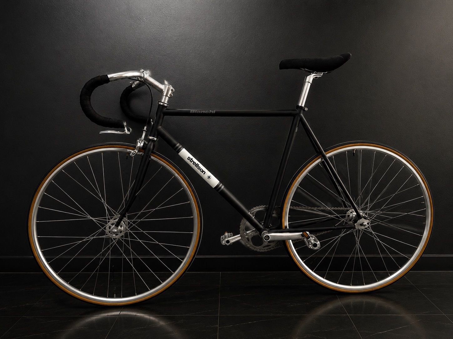 Bianchi Biciclette: Rennvelo Bianchi x Strellson Singlespeed / Fixie – Nuovo (secondo la descrizione) da Triboltingen venduto da leon0110