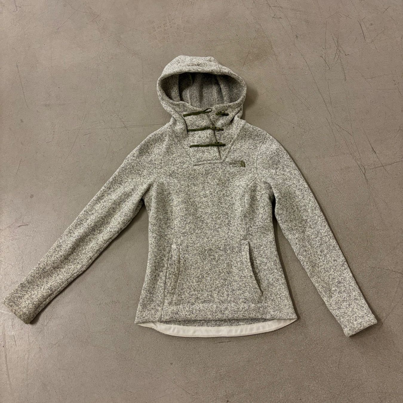 North Face Pullover & Sweatshirts: The North Face Pullover grau, Grösse XS – Gebraucht aus Brienz BE von Kokolea84 4