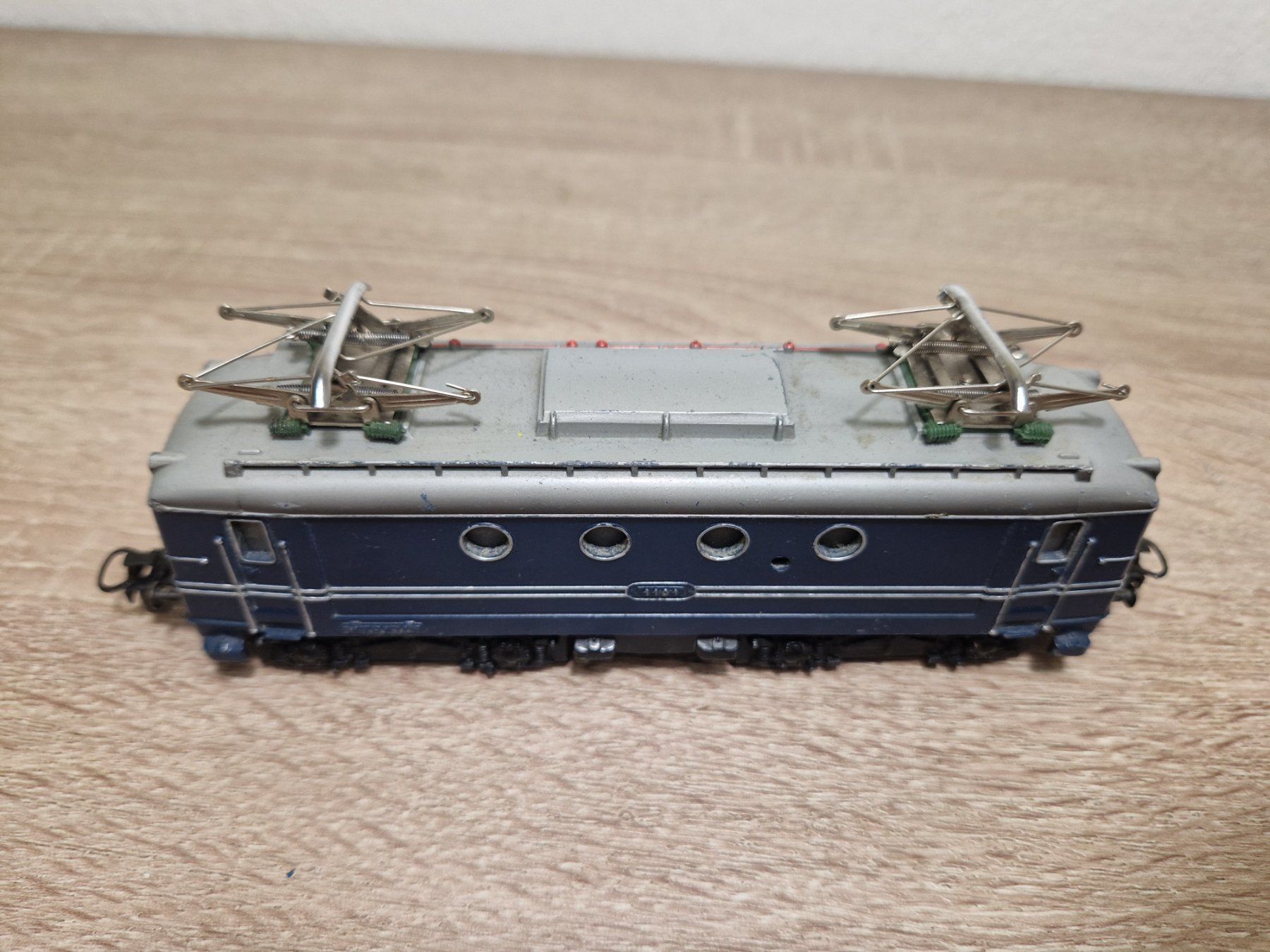 Märklin Modellini di ferrovie: Märklin E-Lok SEH 800 NS H0 (P) – Usato da St-Aubin-Sauges venduto da Lo_Go 4
