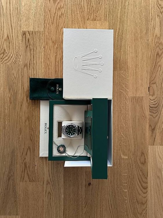 Rolex Orologi: Rolex Oyster Perpetual 41mm Green - Full Set – Usato da Luzern venduto da Laro66 1