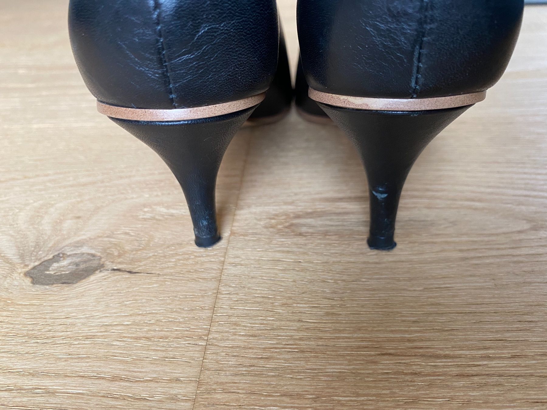 Zara Damenschuhe: Schwarze Lederpumps, Gr. 39 – Gebraucht aus Erlenbach ZH von baa_w7jc 3