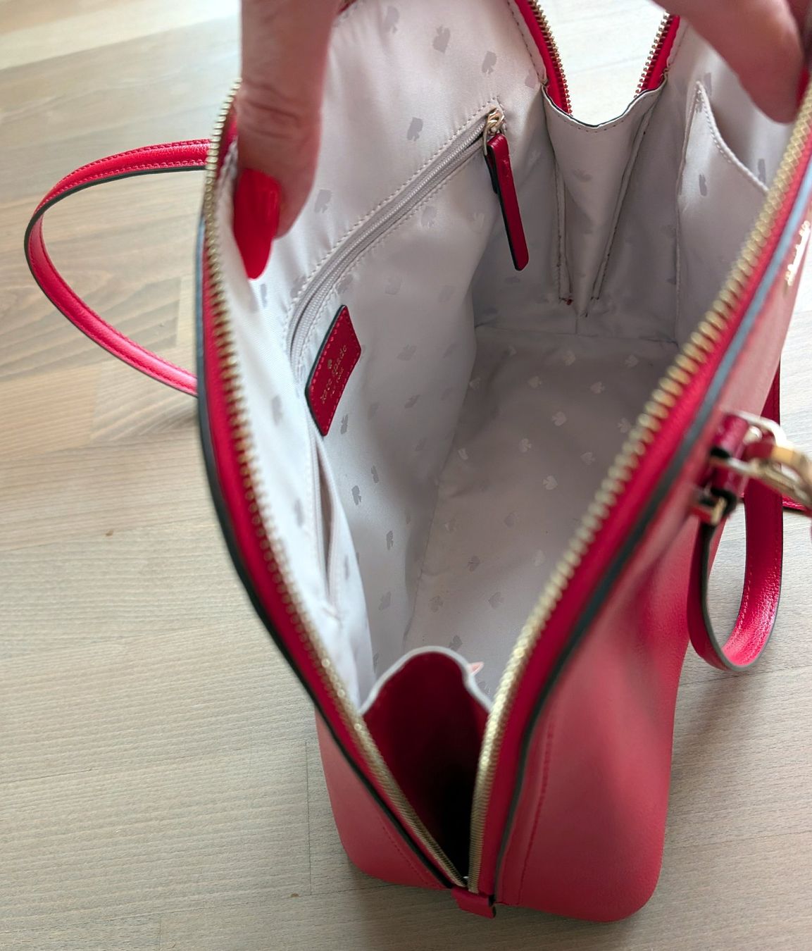 Kate Spade Taschen für Damen: rote Handtasche von Kate Spade – Gebraucht aus Ettingen von Chrisdots 5