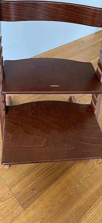 Chaises hautes: Stokke Tripp Trapp Nussbaum – D'occasion à Kastanienbaum par pet_57dn 2
