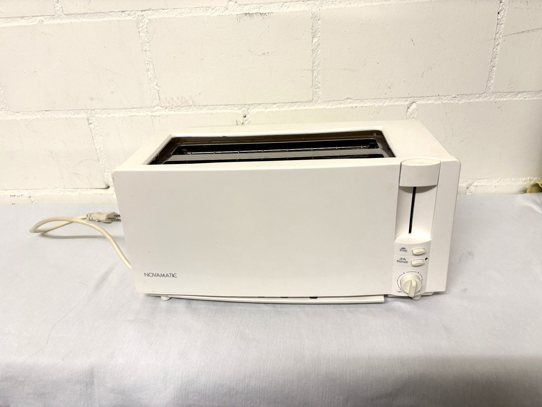 Fust Elettrodomestici da cucina: Toaster Marke NOVAMATIC – Usato da Glattbrugg venduto da Ariel012