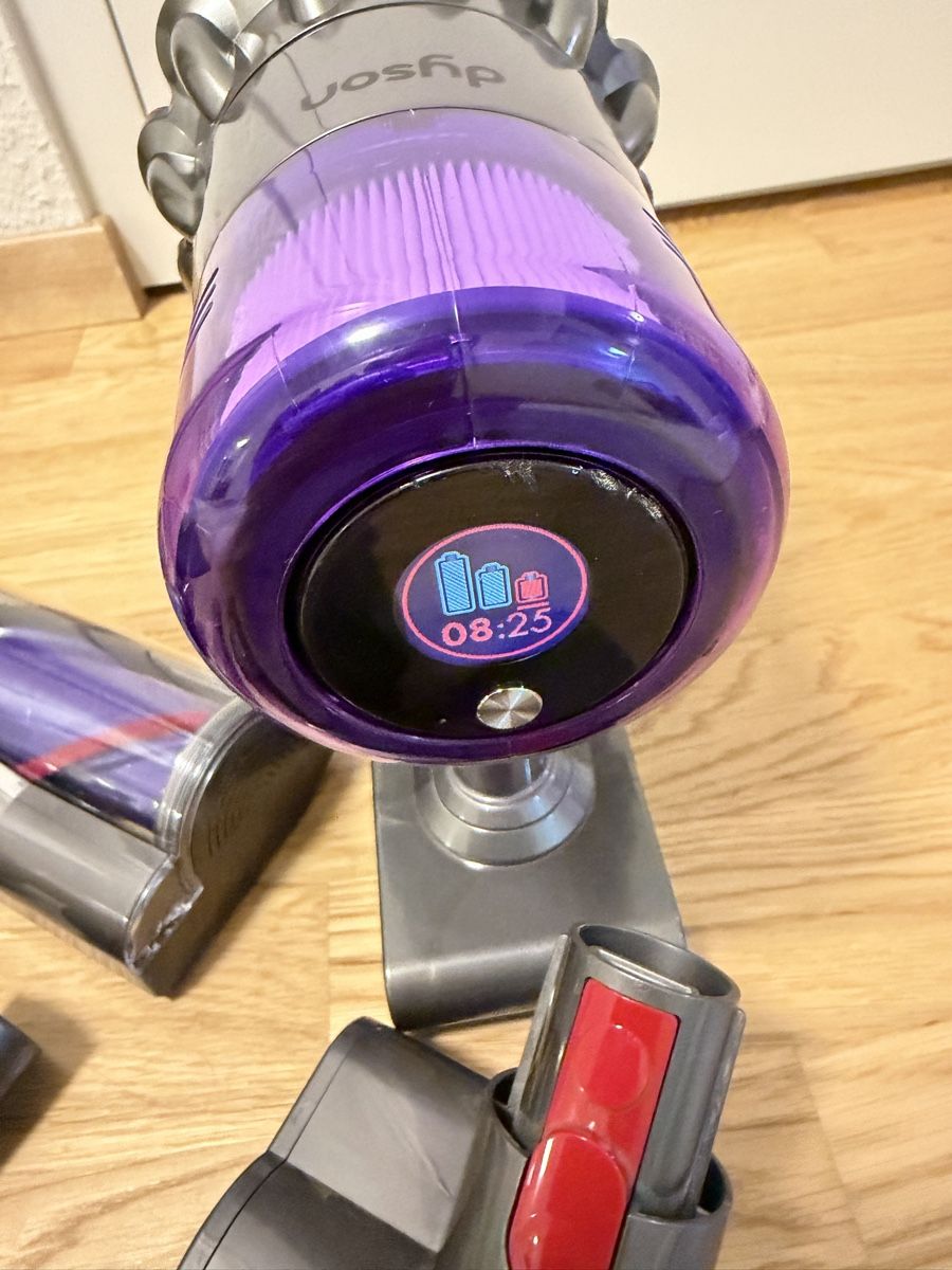 Dyson Aspirateurs & Accessoires: Dyson V11 absolute – D'occasion à Meyrin par SA_3006 6