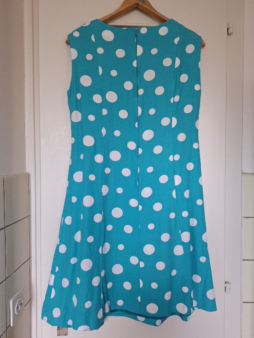 Vestiti: Robe Vintage cousue main – Usato da La Tour-de-Peilz venduto da Marin_nette 4
