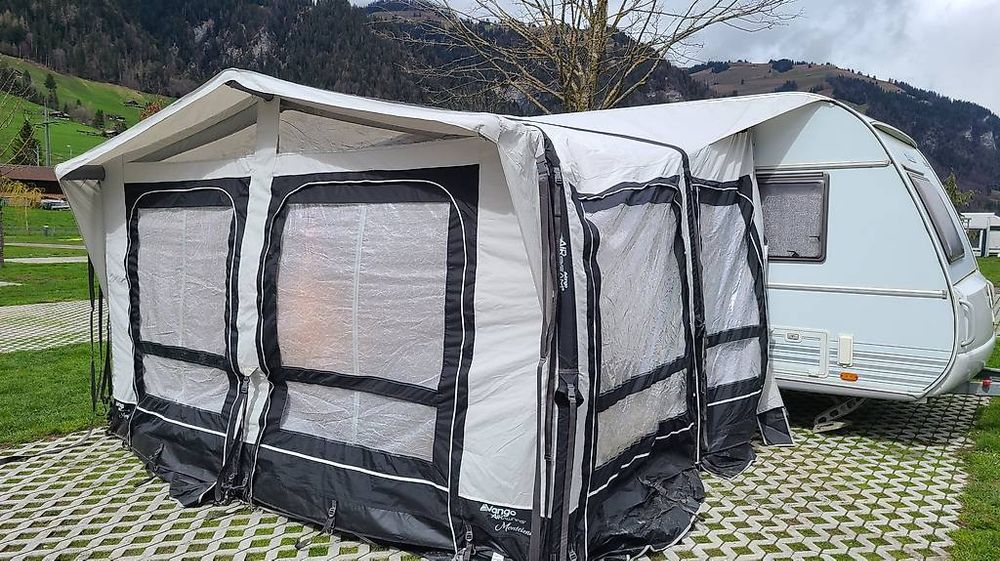 Vorzelte & Markisen: Vango Wohnwagen Vorzelt – Gebraucht aus Studen BE von luk_btx2