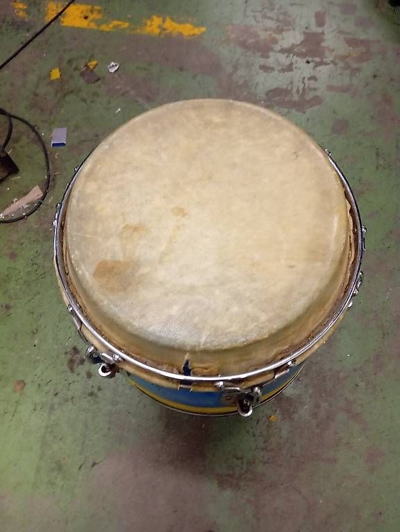 Vintage Musikinstrumente: Vintage Conga – Gebraucht aus Basel von Petergunn 2