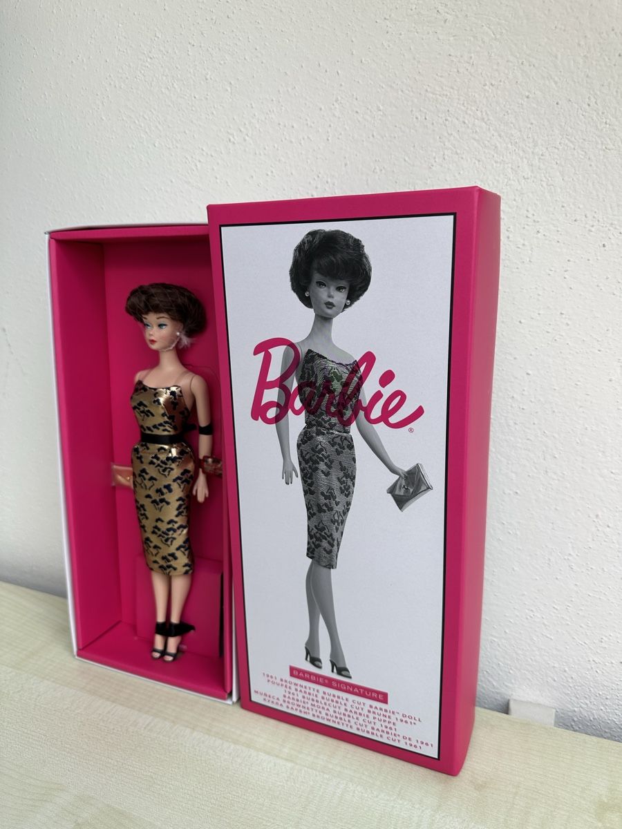 Bambole: Silkstone Bubblecut Barbie Puppe – Nuovo e nell'imballaggio originale da Zürich venduto da Kat_5557 4
