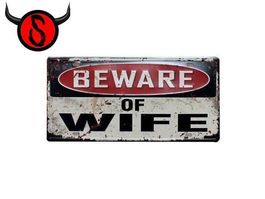 Blechschild – BEWARE OF WIFE