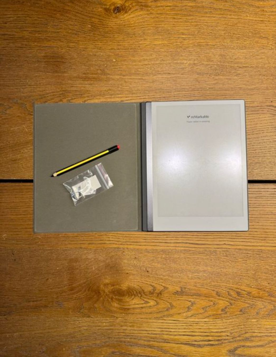 reMarkable Tablet PC: reMarkable 2 + Hülle – Neu (gemäss Beschreibung) aus Zürich von jde_qz9n 2