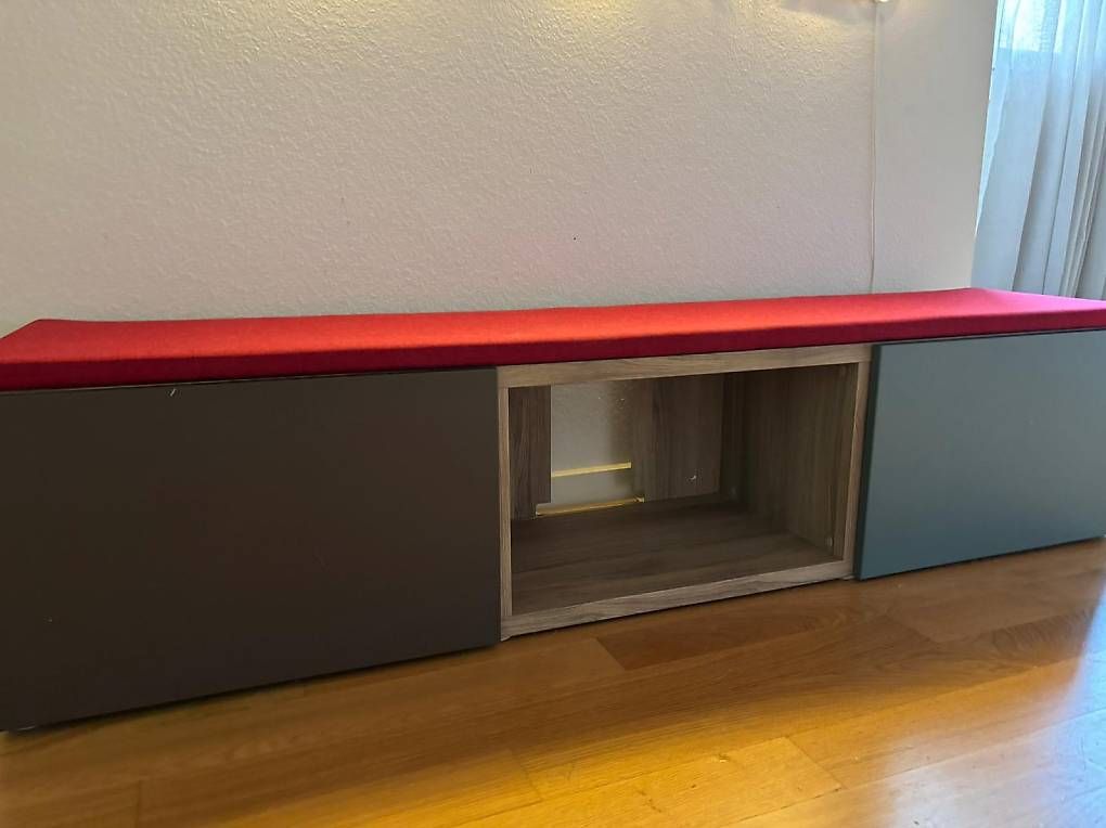 Bänke:  IKEA BESTÅ Custom TV Bench / Seating Bench – Gebraucht aus Riehen von chr_kt5p