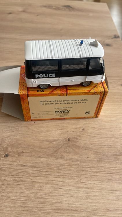 Boîte Norev / XR3 Citroën Caravan Années 80 - Jaune - Camion Miniature - Occasion