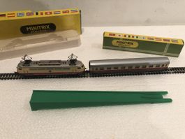 Minitrix Eisenbahn Lok und Wagen DB