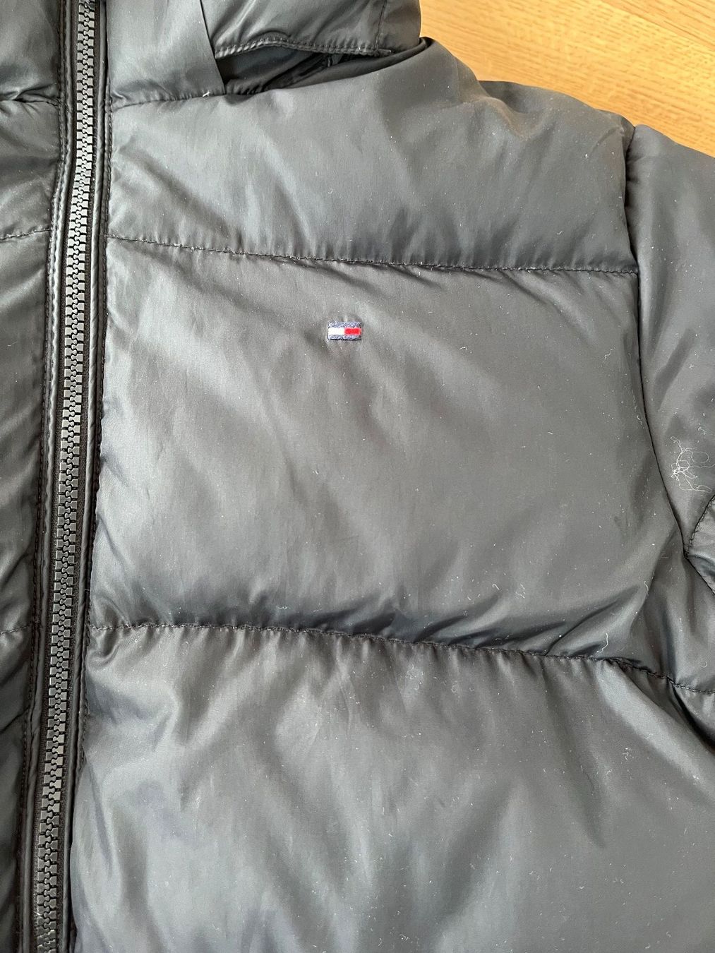 Giacche & Cappotti: Tommy Hilfiger Kinder Winterjacke schwarz – Usato da Sins venduto da stoneborn05 2